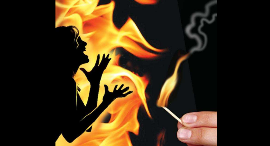 Hyderabad Terastrang�s husband burned his wife�s pare