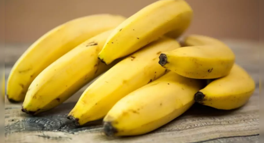 Bananas are exported to Iran through the sea route