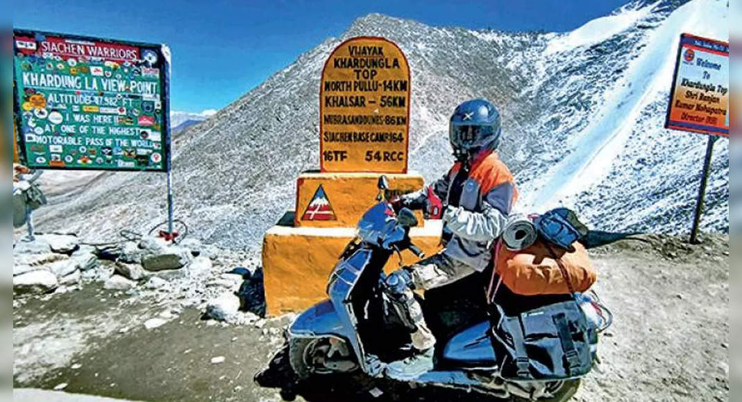 A hyderabadi & the route of his brave scooter