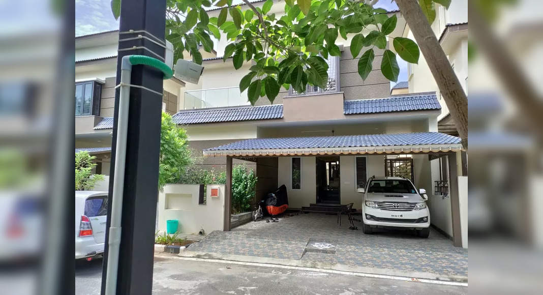 Jewelry Stolen from Villa near Coimbatore