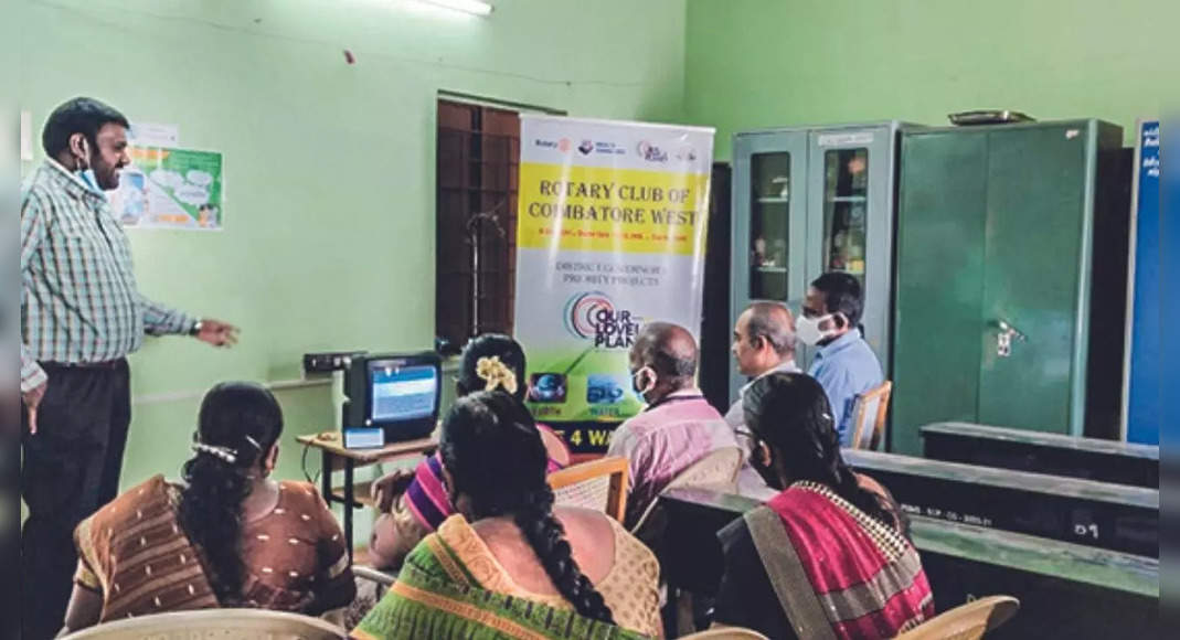 Cellular application makes learning fun for Tamil middle students