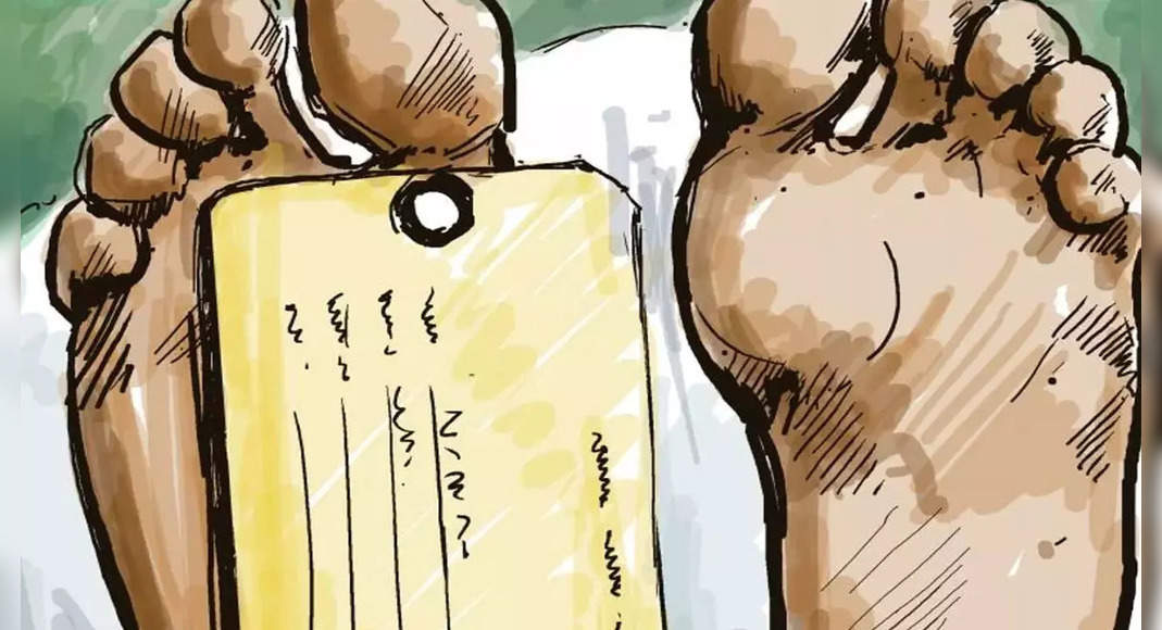 Karnataka: Man hacks sister to death over the second marriage